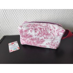 Trousse de toilette en...
