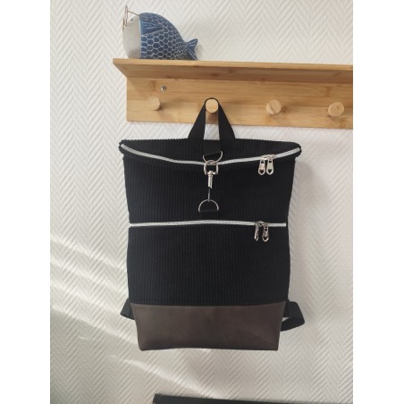 Sac à dos velours noir et imprimé fleuri sixties fond noir