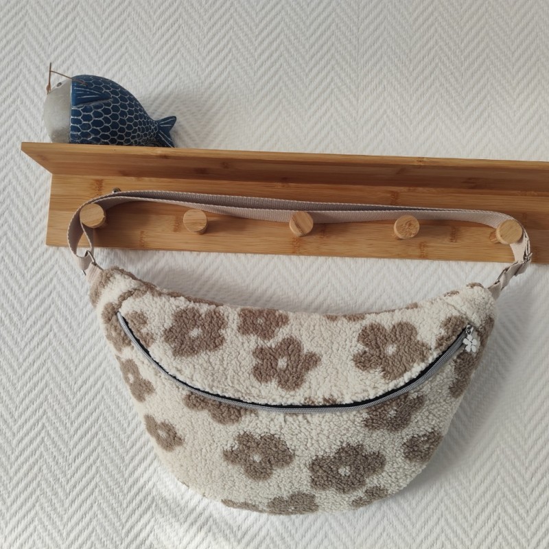 Sac banane xl tissu sherpa écru fleuri et doublure fleuri mauve