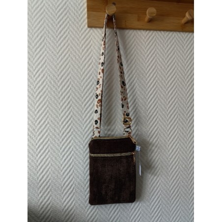 Pochette téléphone velours marron chocolat et doublure léopard écru