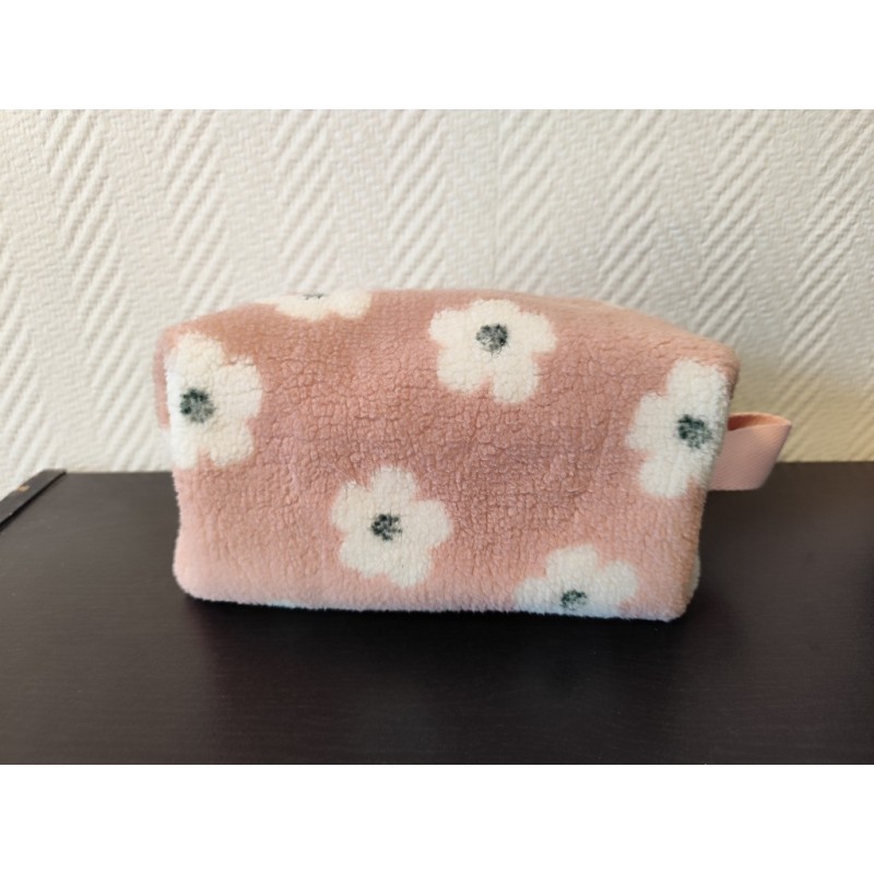 Trousse de toilette en tissu moumoute rose à fleurs avec poignée rose