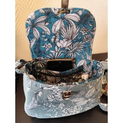 Sac à main bandoulière velours bleu clair et imprimé fleuri fond bleu gris