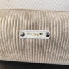 Trousse de toilette en velours doré et intérieur fleuri écru