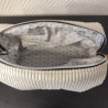 Trousse de toilette en velours argenté et intérieur étoilé argenté