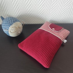 Pochette à livre de poche molletonnée en velours bordeau et rayure assorti