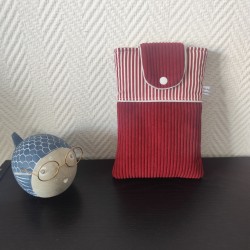 Pochette à livre de poche...