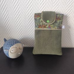 Pochette à livre de poche...