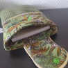 Pochette à livre de poche molletonnée en velours kaki et imprimé jungle