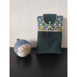 Pochette à livre de poche molletonnée en velours vert sapin et imprimé fleuri vert
