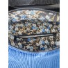 Sac banane velours bleu électrique et imprimé fleuri bleu et doré fond noir