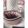 Pochette téléphone velours rose et imprimé fleuri rose