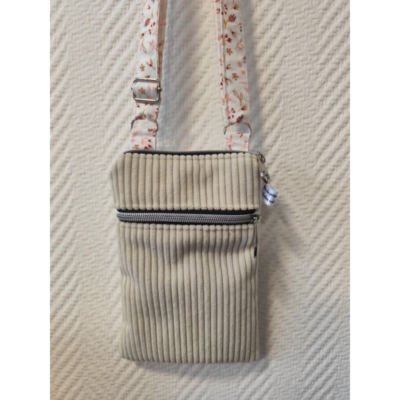 Pochette téléphone velours écru et imprimé petites fleurs roses
