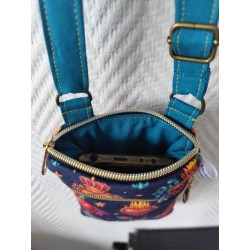 Pochette téléphone velours coeurs ex-voto