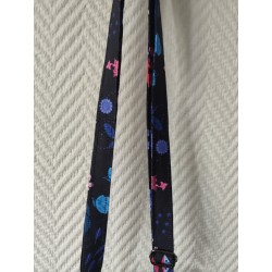 Pochette téléphone velours chevron tout doux bleu nuit