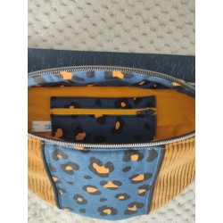 Sac banane léopard fond bleu et veloursmoutarde