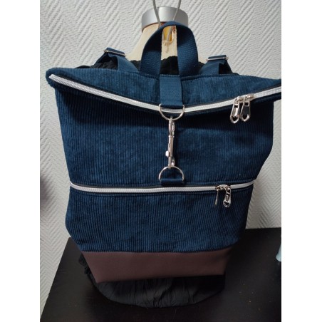 Sac à dos velours bleu marine fait main