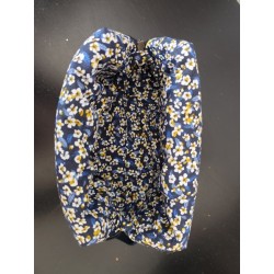 Trousse de toilette en velours ras imprimé fleuri fond bleu avec poignée