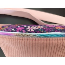 Sac banane velours rose et imprimé fleuri fond prune