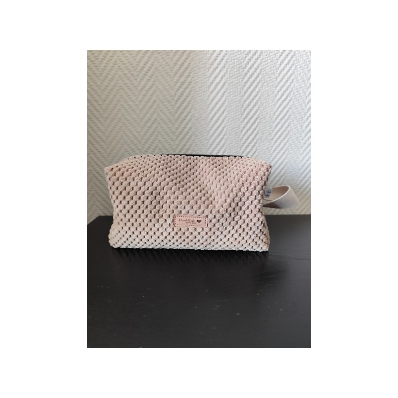 Trousse de toilette en velours à relief rose pâle avec poignée