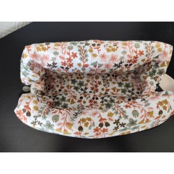 Trousse de toilette en velours à relief rose pâle avec poignée
