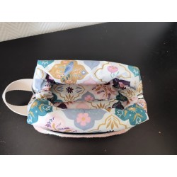 Trousse de toilette en tissu moumoute rose à fleurs avec poignée