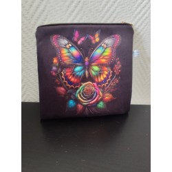 Pochette en velours imprimé...