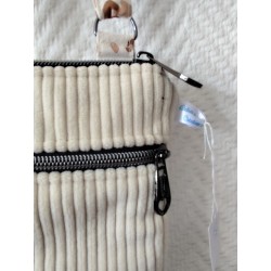 Pochette téléphone velours écru et imprimé léopard fond écru