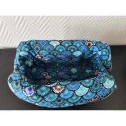 Trousse de toilette en velours matelassé bleu outremer tout doux  avec poignée