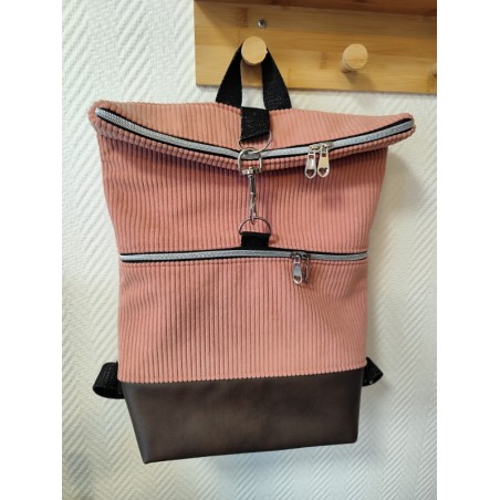 Sac à dos velours rose artisanal
