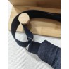 Sac banane en jean bleu foncé et doublure imprimé fleuri fond bleu