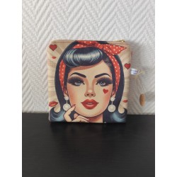 Pochette en velours imprimé...