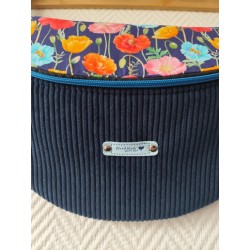 Sac banane xl velours bleu marine et imprimé fleuri fond marine