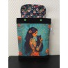 Pochette à livre molletonnée imprimé femme tatouée au chat noir